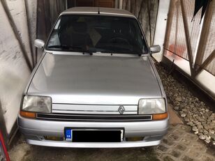 хэтчбек Renault Super 5