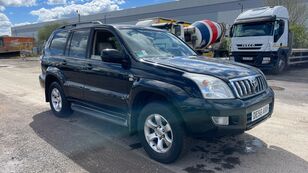 кроссовер Toyota LANDCRUISER LC5 3.0 D-4D