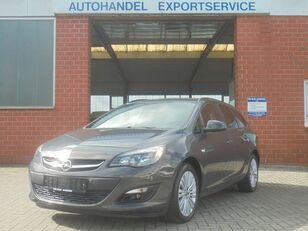 универсал Opel Astra J Sports Tourer Edition после аварии