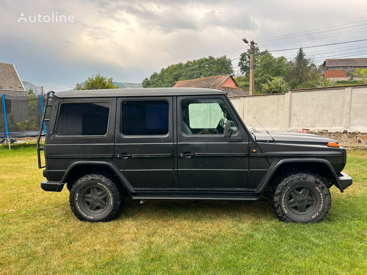 внедорожник Mercedes-Benz G 230