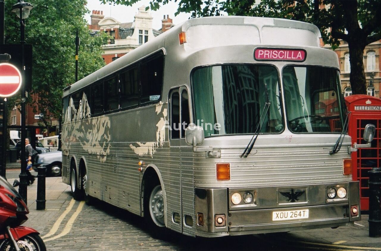 двухэтажный автобус Detroit Diesel Available American Silver Eagle MK 05 Coach