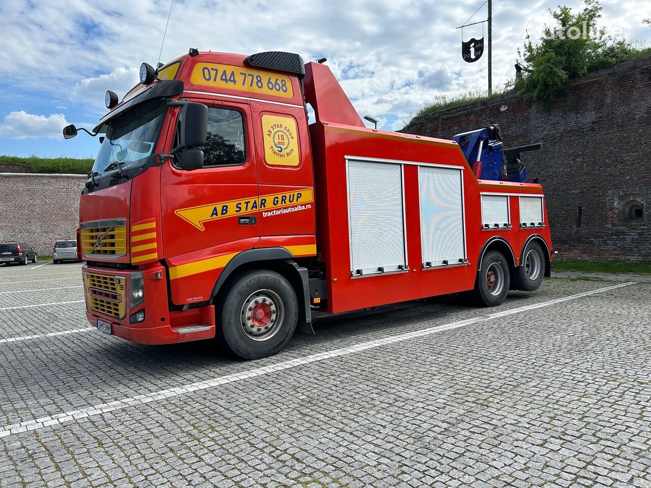 эвакуатор Volvo FH16