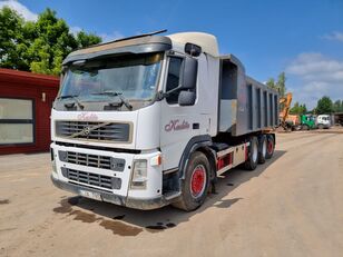 самосвал Volvo FM400