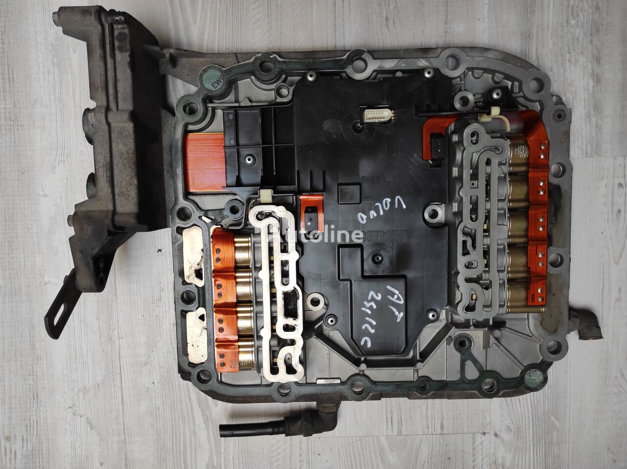 VOLVO / RENAULT GEARBOX CONTROL UNIT NO. 20817637, 4213650020 WABCO для тягача